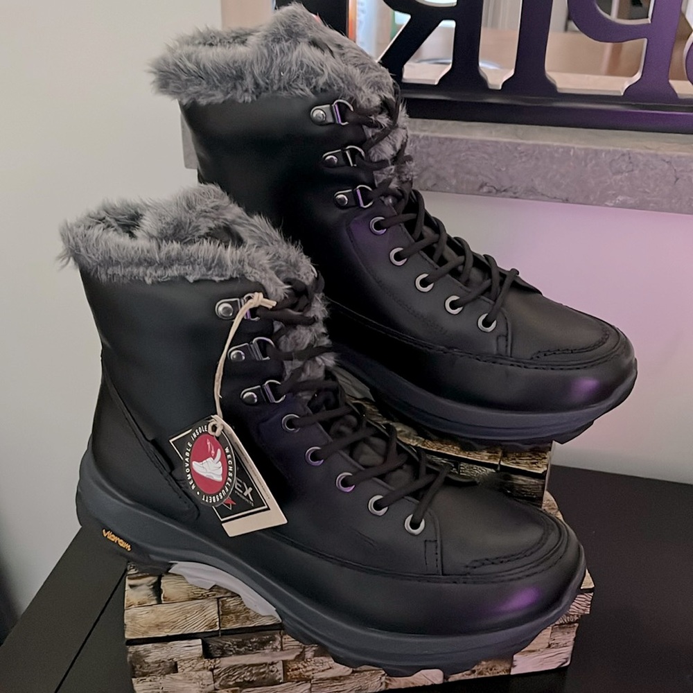 NWT GABOR (10) ROLLINGSOFT Classic Ankle Boots Lightweight Leather Waterproof - Picture 7 of 15